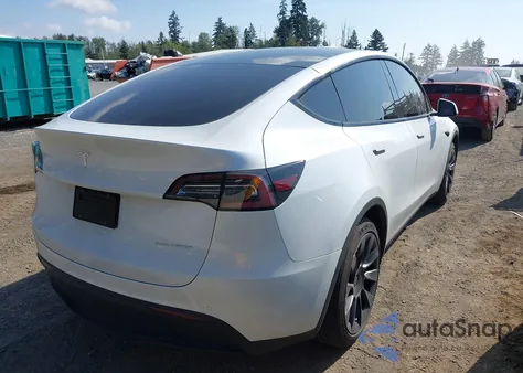 2020 Tesla Model Y Long Range Dual Motor All-Wheel Drive from USA, damaged, VIN 5YJYGDEE7LF008824